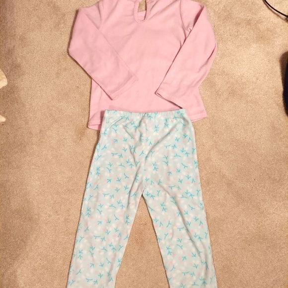 Fleece PJs - Picture 4 of 5